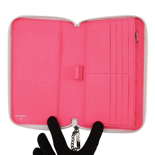 シャネル 長財布 マトラッセ ココマーク カンボンライン ラウンドファスナー カーフスキン A26710 CHANEL 白 黒