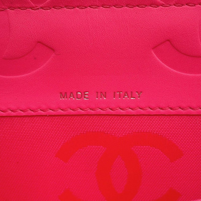 シャネル 長財布 マトラッセ ココマーク カンボンライン ラウンドファスナー カーフスキン A26710 CHANEL 白 黒