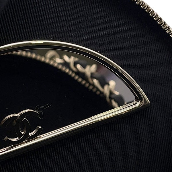 シャネル チェーンショルダーバッグ マトラッセ スモールヴァニティバッグ キャビアスキン AP2502 CHANEL 黒