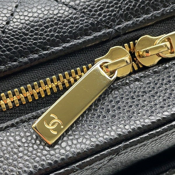 シャネル チェーンショルダーバッグ ココマーク マトラッセ バニティ キャビアスキン AP4778 CHANEL 黒