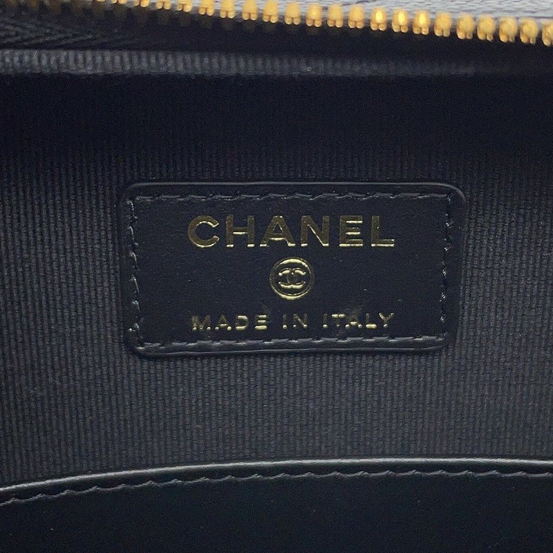 シャネル チェーンショルダーバッグ ココマーク マトラッセ バニティ キャビアスキン AP4778 CHANEL 黒