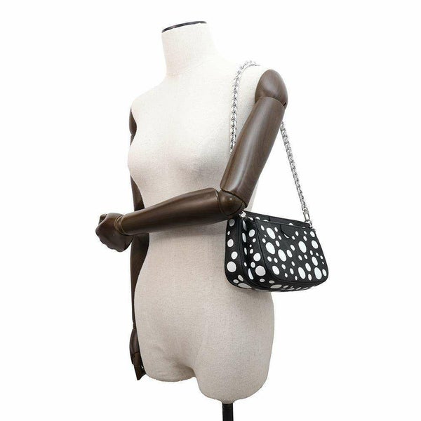 ルイヴィトン ショルダーバッグ モノグラム・アンプラント/インフィニティ ドット LV × YK ミュルティ・ポシェット・アクセソワール M46410 黒