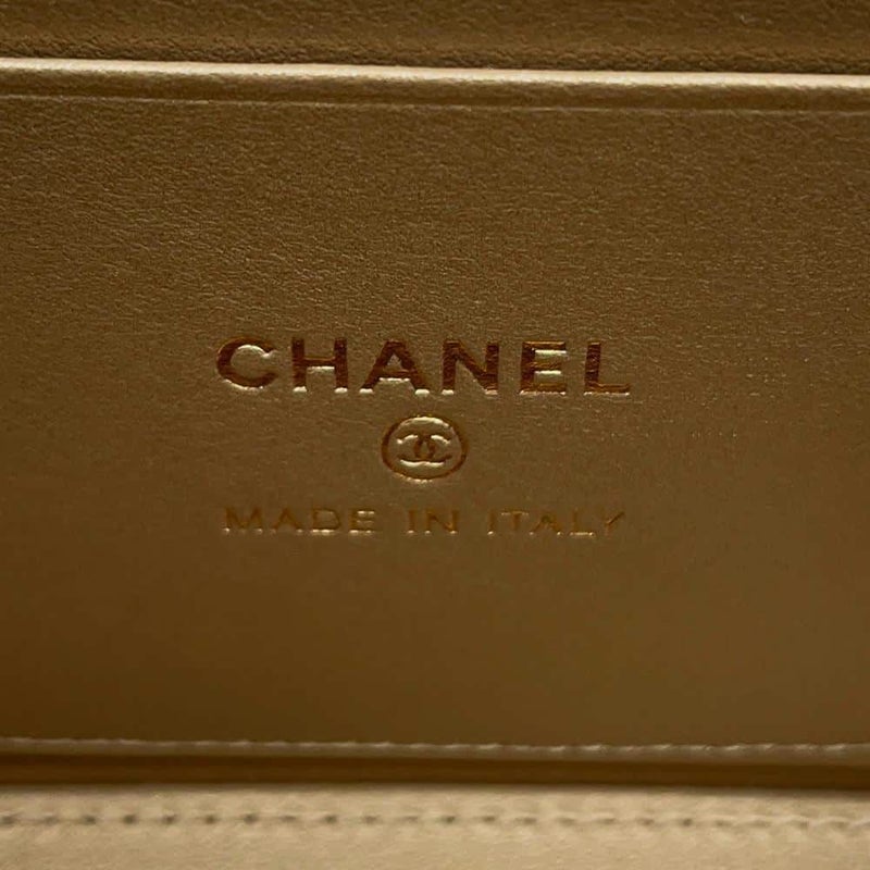 シャネル チェーンショルダーバッグ マトラッセ ココマーク バニティ ラムスキン AP2303 CHANEL 黒