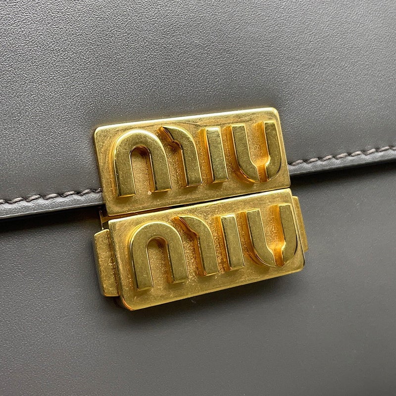 ミュウミュウ ショルダーバッグ ロゴ レザー 5BD254 MIUMIU 2way