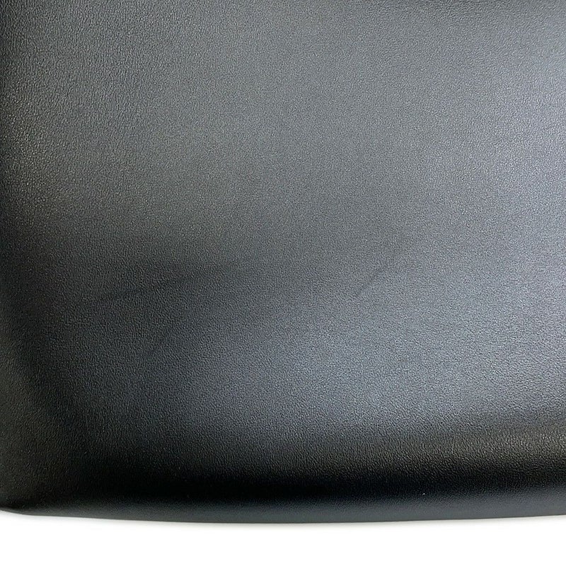 ヴァレンティノ・ガラヴァーニ トートバッグ Vロゴ ショッピングバッグ レザー 5Y0B0C93JHH VALENTINO 黒