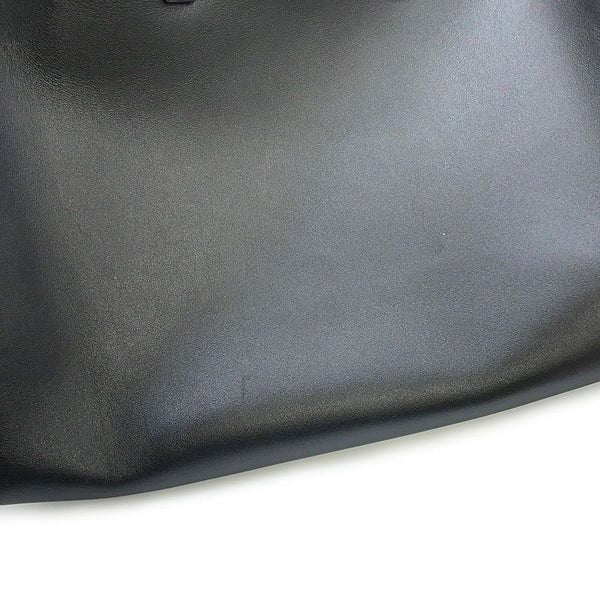 ヴァレンティノ・ガラヴァーニ トートバッグ Vロゴ ショッピングバッグ レザー 5Y0B0C93JHH VALENTINO 黒