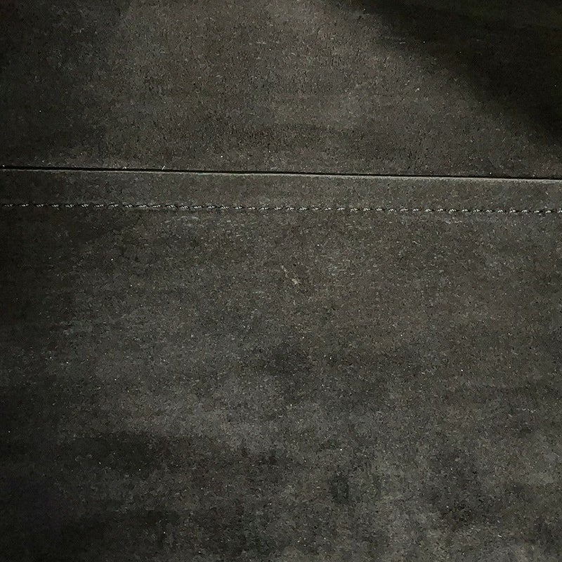 ヴァレンティノ・ガラヴァーニ トートバッグ Vロゴ ショッピングバッグ レザー 5Y0B0C93JHH VALENTINO 黒