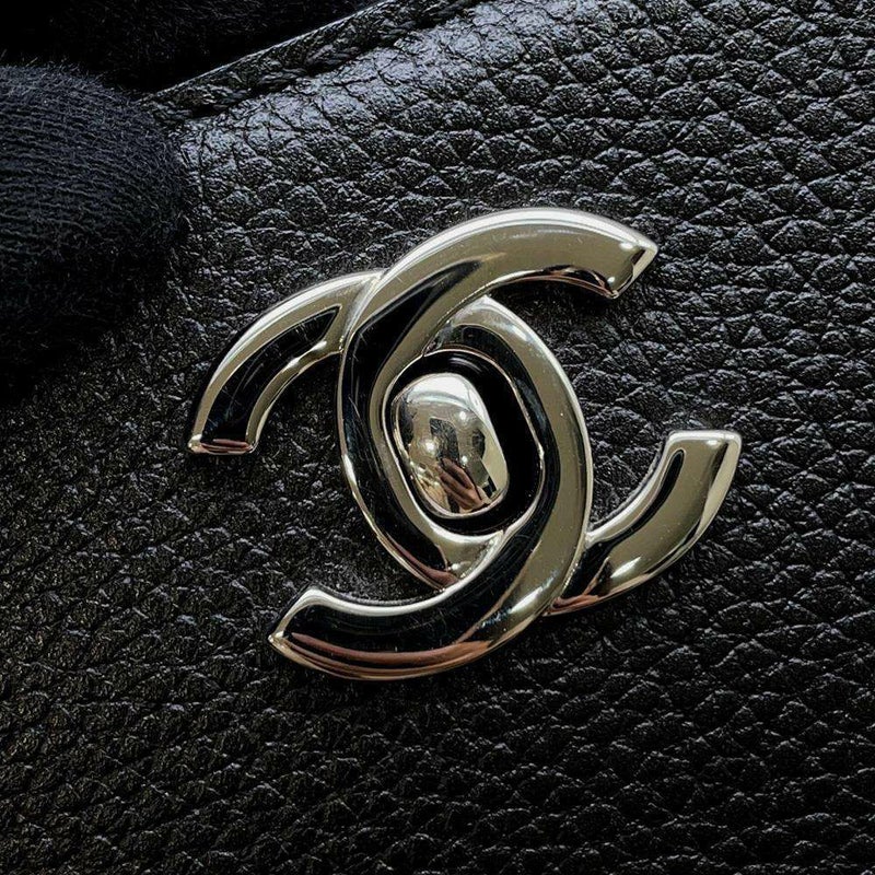 シャネル トートバッグ ネオエグゼクティブ ココマーク キャビアスキン A69930 CHANEL 2wayショルダーバッグ 黒