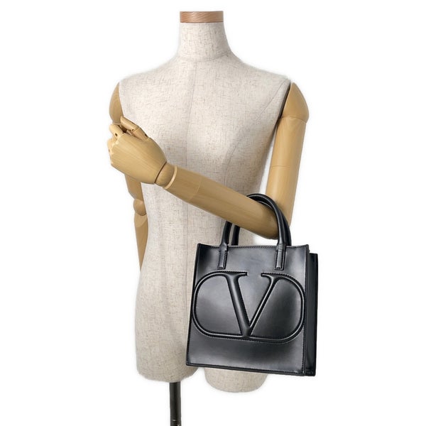 ヴァレンティノ・ガラヴァーニ ハンドバッグ Vロゴ ウォーク スモール UW2B0H23QEL VALENTINO 2way 黒