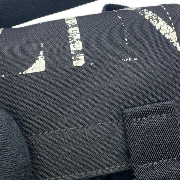 ヴァレンティノ・ガラヴァーニ ボディバッグ VLTN キャンバス VALENTINO ウエストバッグ 黒