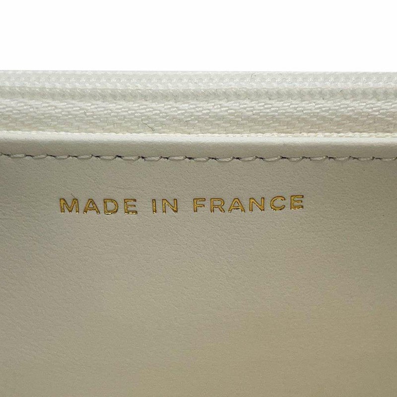 ャネル チェーンウォレット クラシック マトラッセ ココマーク キャビアスキン AP0250 CHANEL 財布 白
