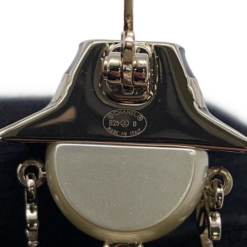 シャネル ブローチ 人形モチーフ フェイクパール ココマーク ABG223 CHANEL アクセサリー 黒