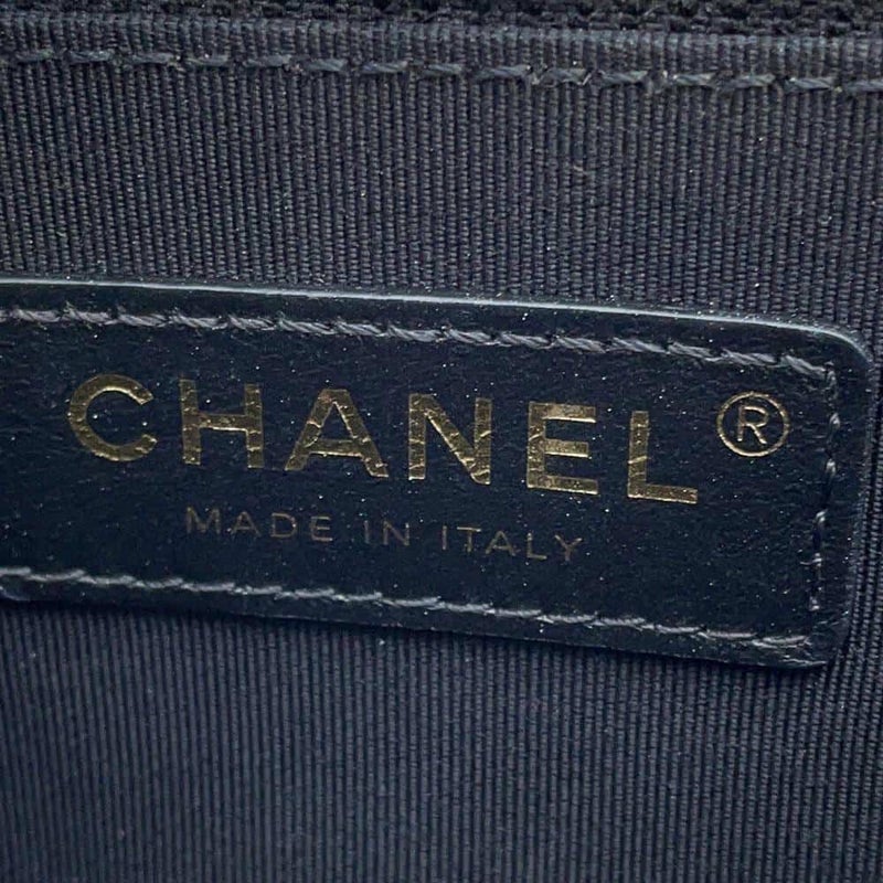 シャネル チェーンショルダーバッグ ココマーク ラムスキン AS2383 CHANEL バッグ 白 黒