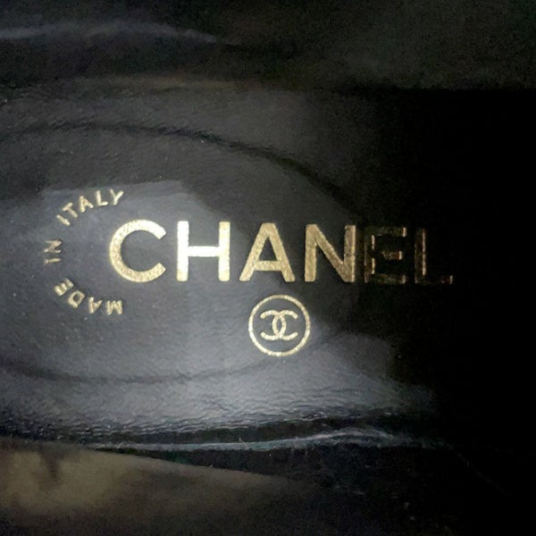 シャネル ショートブーツ マトラッセ ココマーク CHANEL19 レザー レディースサイズ37 1/2C G36424 CHANEL 靴 黒