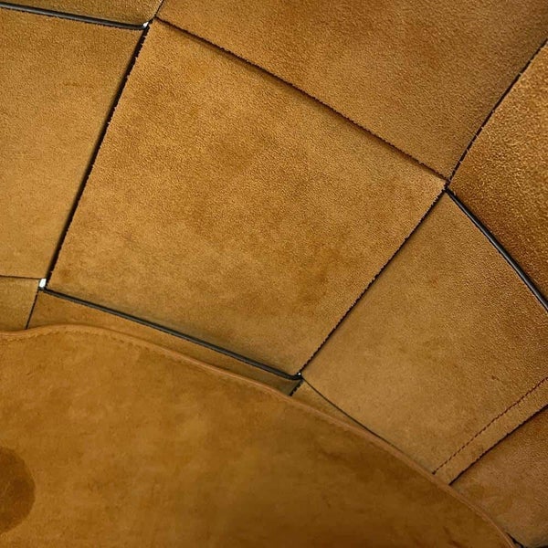 ボッテガヴェネタ トートバッグ マキシイントレチャート アルコ ラージ カーフレザー 608608 BOTTEGA VENETA 黒