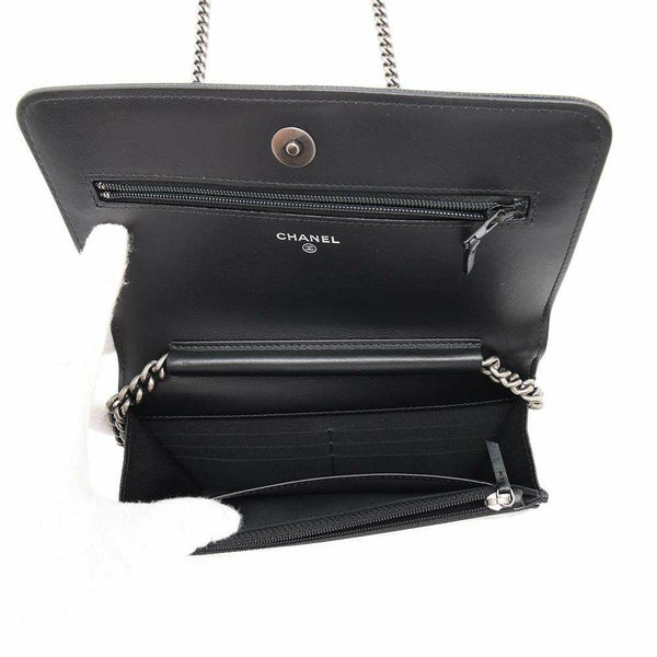 シャネル チェーンウォレット ボーイシャネル マトラッセ ココマーク キャビアスキン AP1117 CHANEL 黒