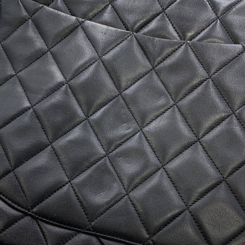 シャネル チェーンショルダーバッグ デカマトラッセ ココマーク シングルフラップ ラムスキン A01094 CHANEL 黒