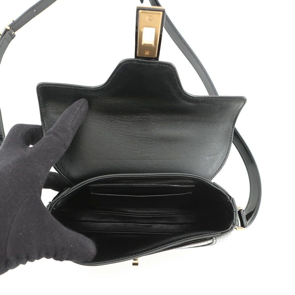 セリーヌ ショルダーバッグ 16 セーズ ブザス スモール パテント 188013 CELINE 黒 セリーヌ ショルダーバッグ 16 セーズ ブザス スモール パテント