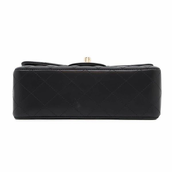 シャネル チェーンショルダーバッグ ココマーク マトラッセ ラムスキン A69900 CHANEL ミニ フラップ 黒