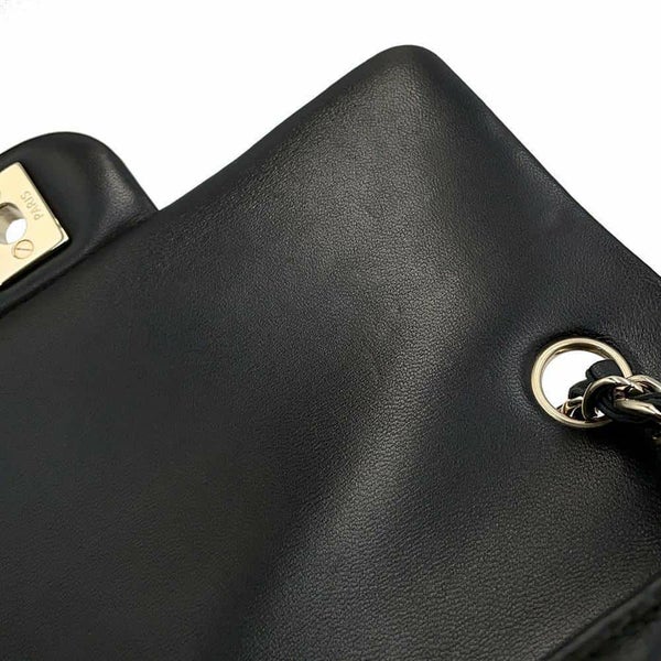 シャネル チェーンショルダーバッグ ココマーク マトラッセ ラムスキン A69900 CHANEL ミニ フラップ 黒