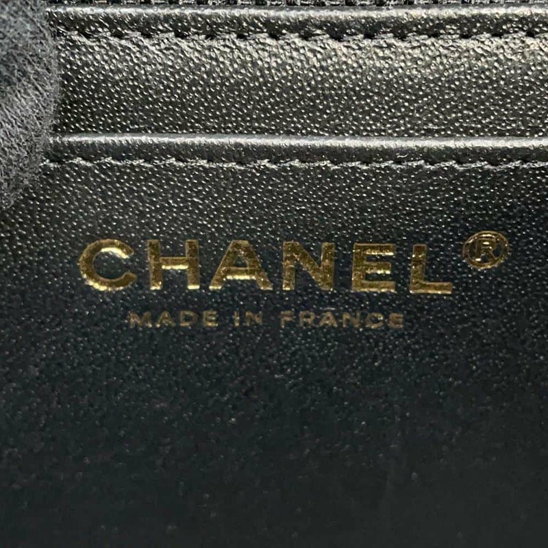 シャネル チェーンショルダーバッグ ココマーク マトラッセ ラムスキン A69900 CHANEL ミニ フラップ 黒