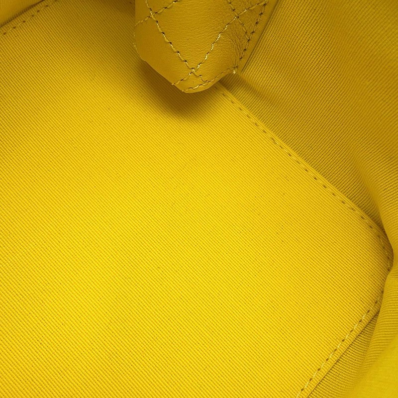 シャネル チェーンショルダーバッグ ココマーク マトラッセ バニティ ラムスキン AS3228 CHANEL