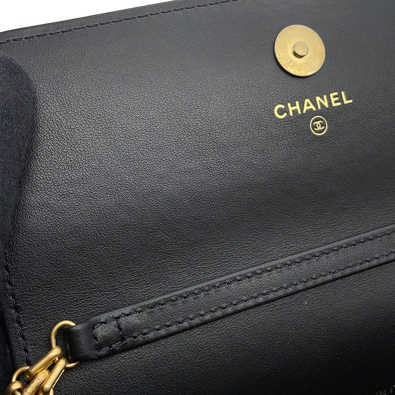 シャネル チェーンウォレット マトラッセ 2.55 ココマーク エイジドカーフレザー AP3169 CHANEL 黒