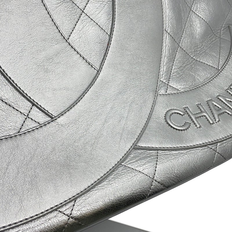 シャネル チェーントートバッグ ココマーク デカココ マトラッセ クラブ モナコ シャイニーカーフレザー CHANEL