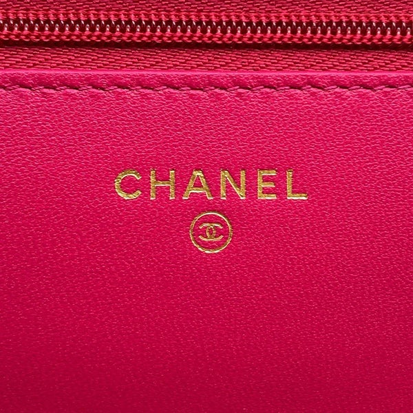 シャネル チェーンウォレット マトラッセ ココマーク ラムスキン AP3405 CHANEL 財布