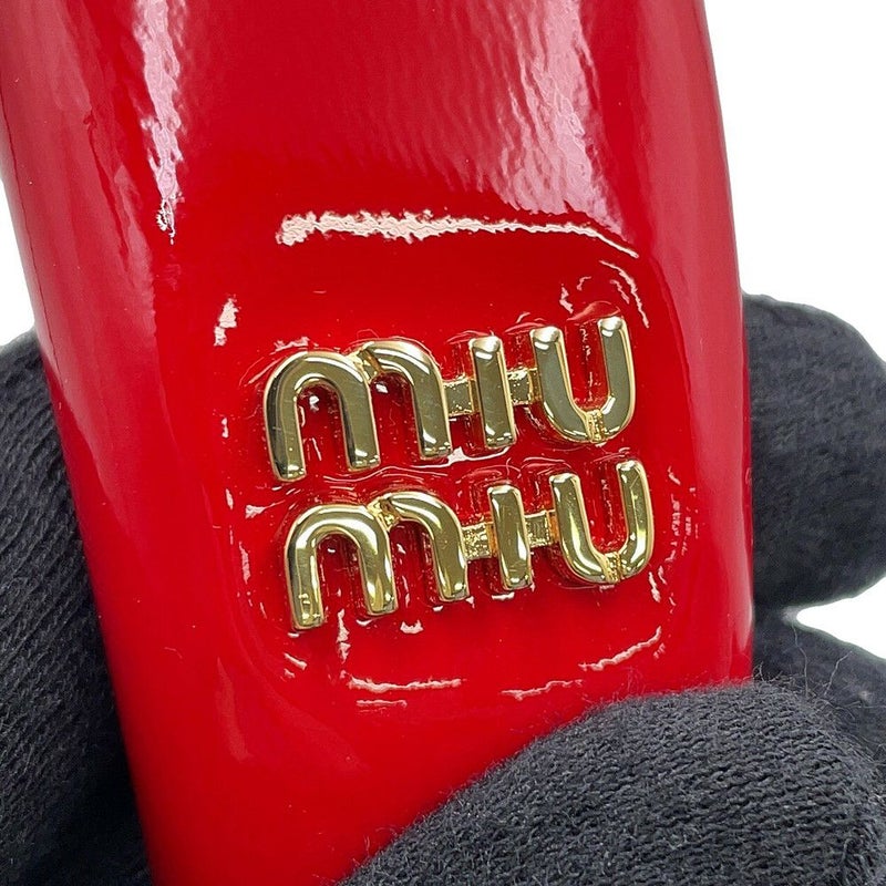 ミュウミュウ カチューシャ ロゴ パテントレザー 5IH025 Miu Miu ヘアアクセサリー