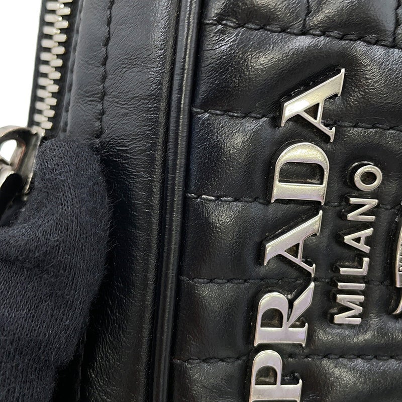 プラダ チェーンショルダーバッグ ダイアグラム レザー 1BH083 PRADA 黒