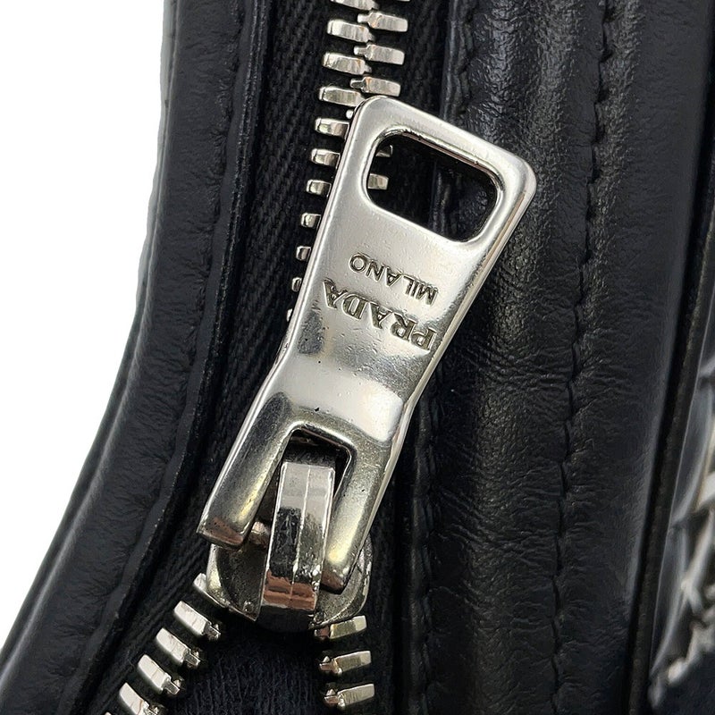 プラダ チェーンショルダーバッグ ダイアグラム レザー 1BH083 PRADA 黒