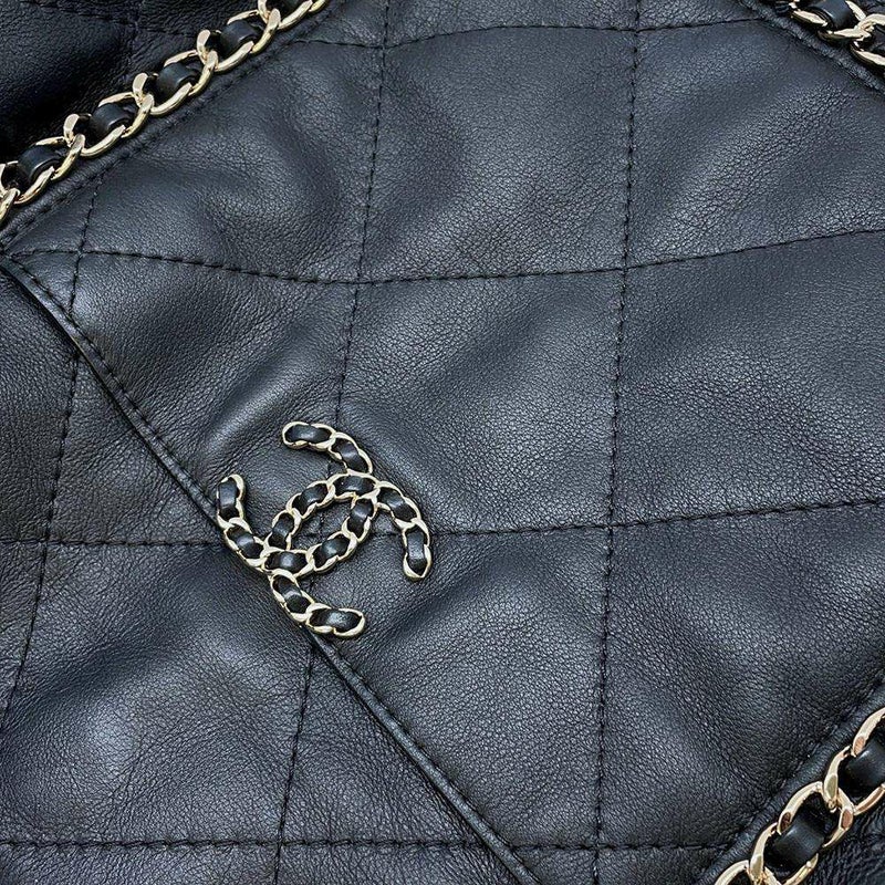 シャネル チェーンショルダーバッグ マトラッセ ココマーク ショッピングバッグ ラムスキン AS2973 黒