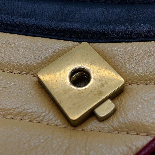 グッチ チェーンショルダーバッグ GGマーモント キルティング レザー スモール 446744 GUCCI バッグ 2way ミニバッグ