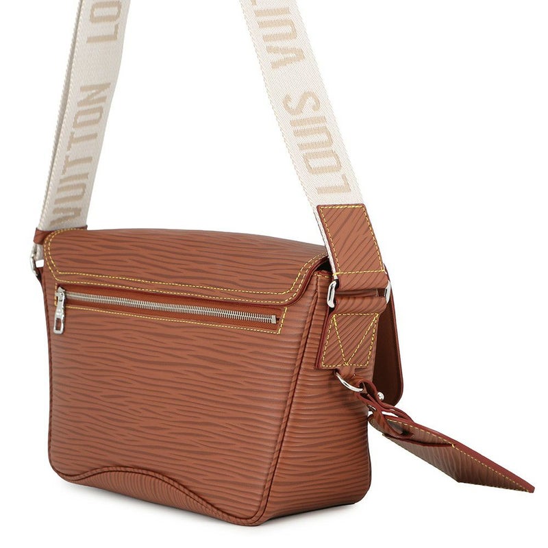 ルイヴィトン ショルダーバッグ エピXL/カーフレザー モンスリ・メッセンジャー M23097 LOUIS VUITTON ヴィトン バッグ