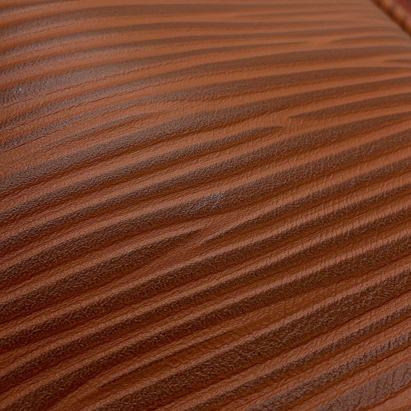 ルイヴィトン ショルダーバッグ エピXL/カーフレザー モンスリ・メッセンジャー M23097 LOUIS VUITTON ヴィトン バッグ