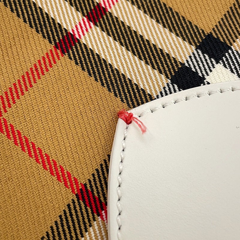 バーバリー トートバッグ ノバチェック リバーシブル キャンバス レザー BURBERRY