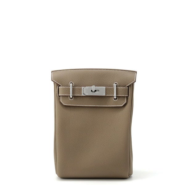 エルメス ボディバッグ ケリー アッカドPM エトゥープ/シルバー金具 トゴ W刻印 メンズ