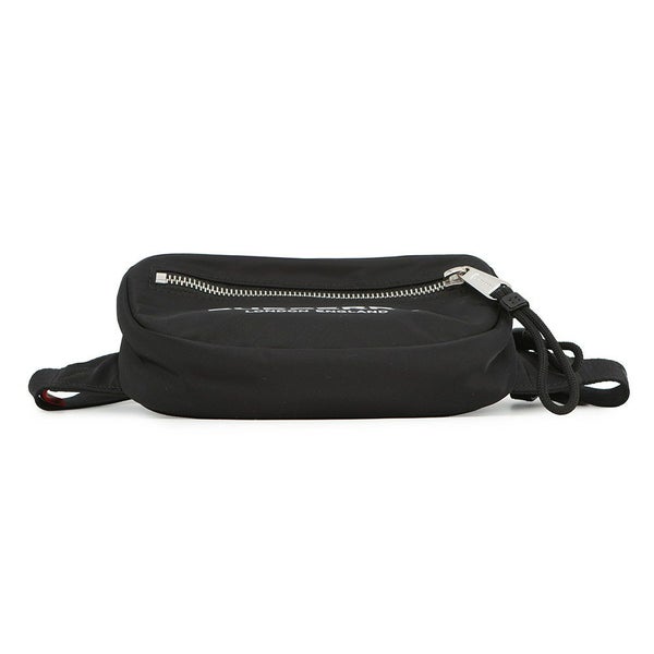 バーバリー ボディバッグ ロゴプリント ナイロン 8014519 BURBERRY ウエストポーチ 黒