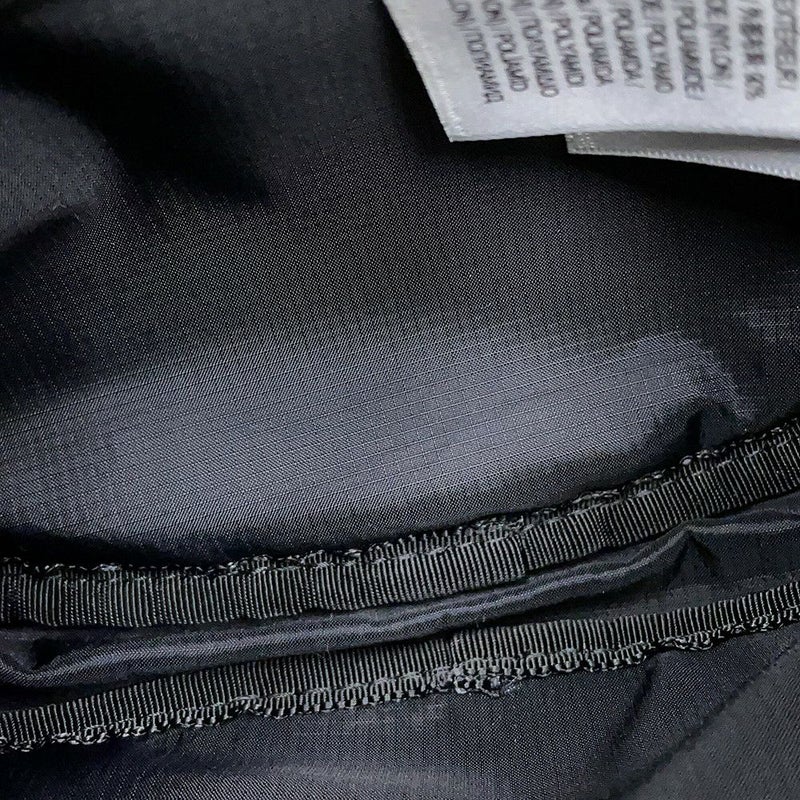 バーバリー ボディバッグ ロゴプリント ナイロン 8014519 BURBERRY ウエストポーチ 黒