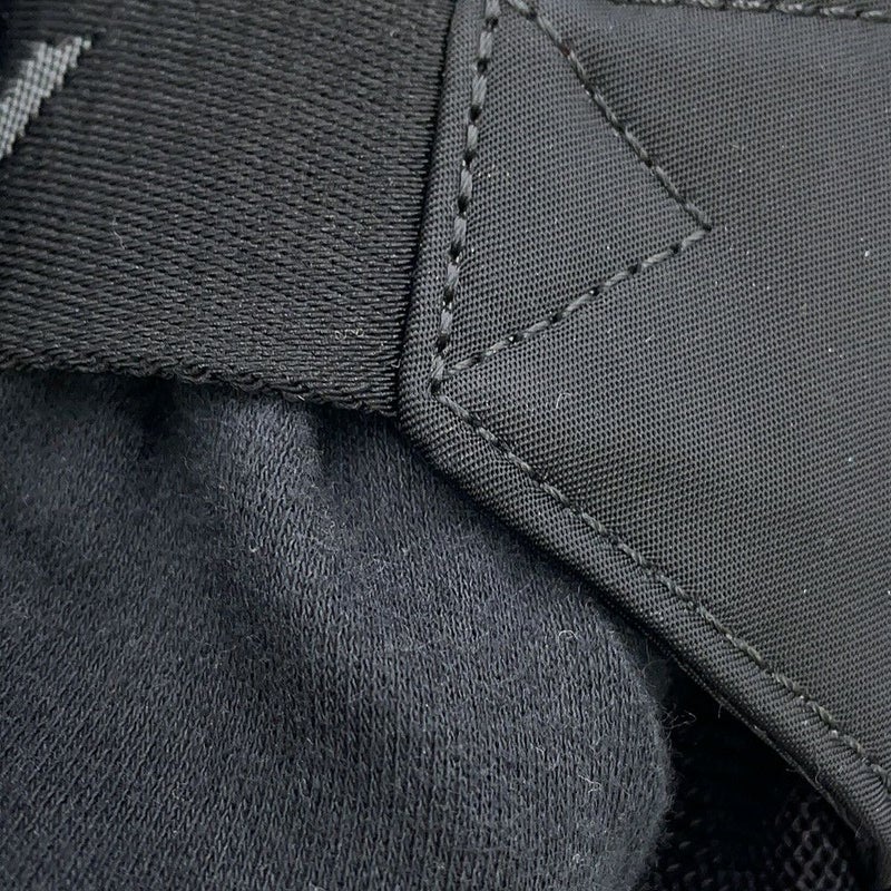 バーバリー ボディバッグ ロゴプリント ナイロン 8014519 BURBERRY ウエストポーチ 黒