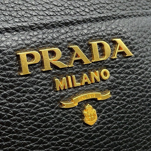 プラダ ショルダーバッグ ロゴ カーフレザー 1BE066 PRADA 黒