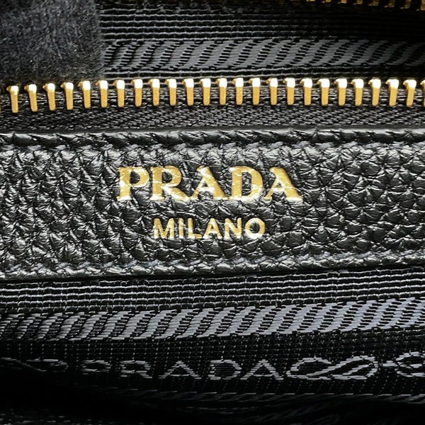 プラダ ショルダーバッグ ロゴ カーフレザー 1BE066 PRADA 黒