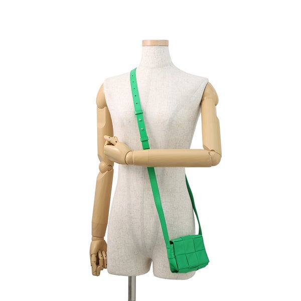 ボッテガヴェネタ ショルダーバッグ キャンディ カセット カーフレザー 667048 BOTTEGA VENETA グリーン