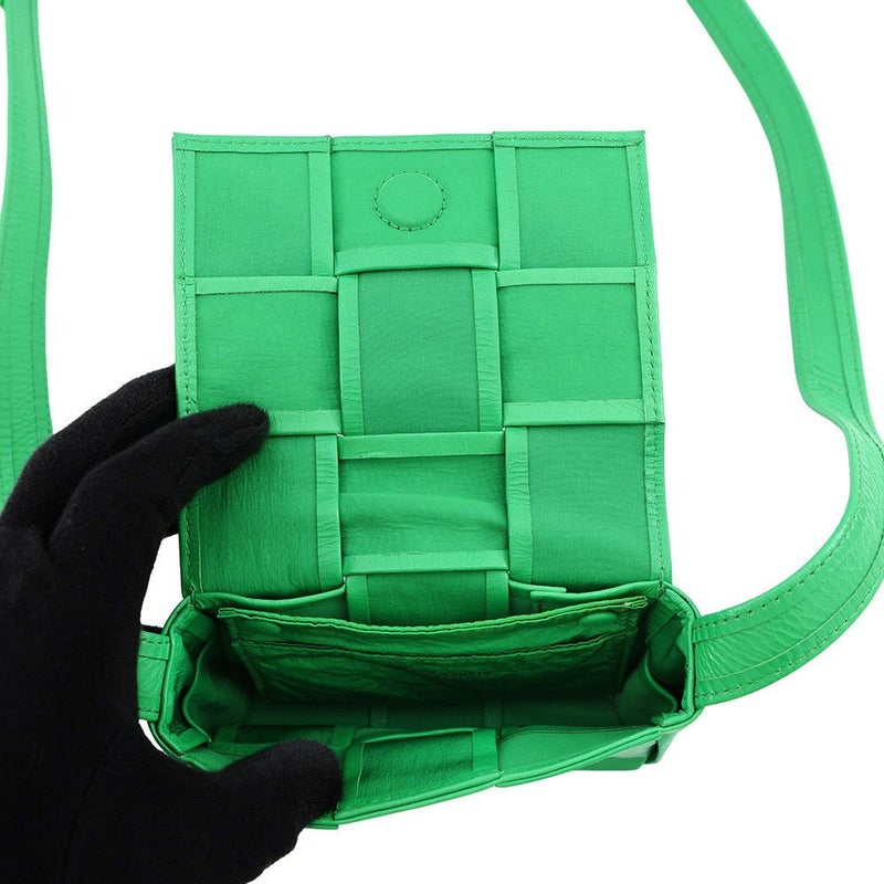 ボッテガヴェネタ ショルダーバッグ キャンディ カセット カーフレザー 667048 BOTTEGA VENETA グリーン