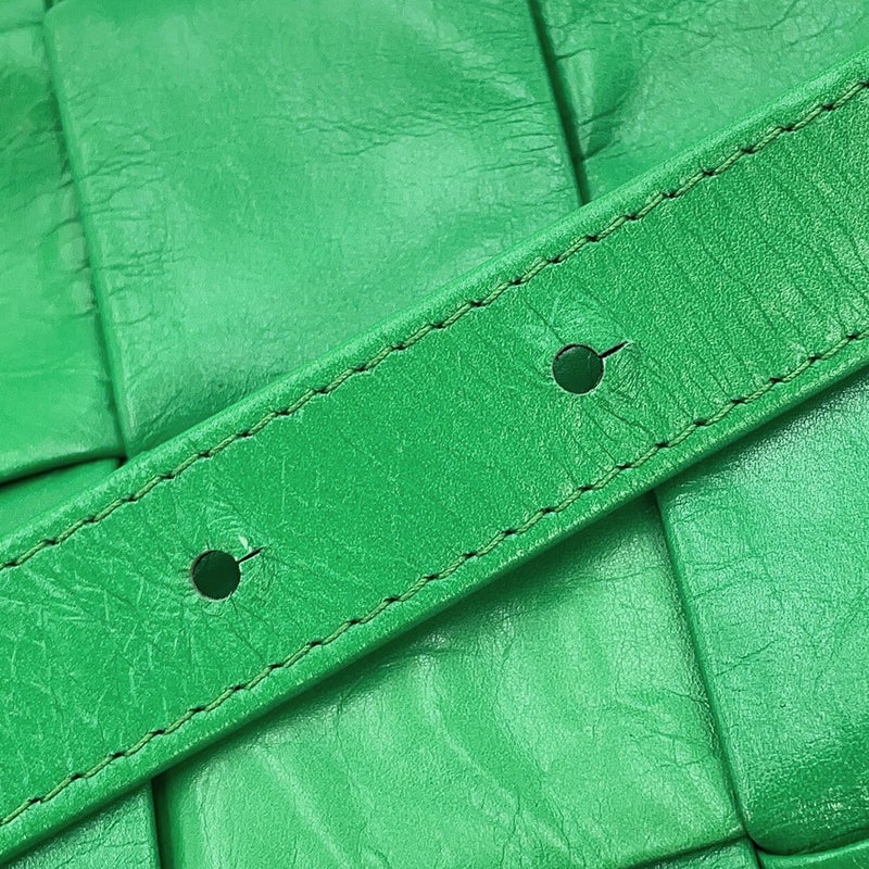 ボッテガヴェネタ ショルダーバッグ キャンディ カセット カーフレザー 667048 BOTTEGA VENETA グリーン