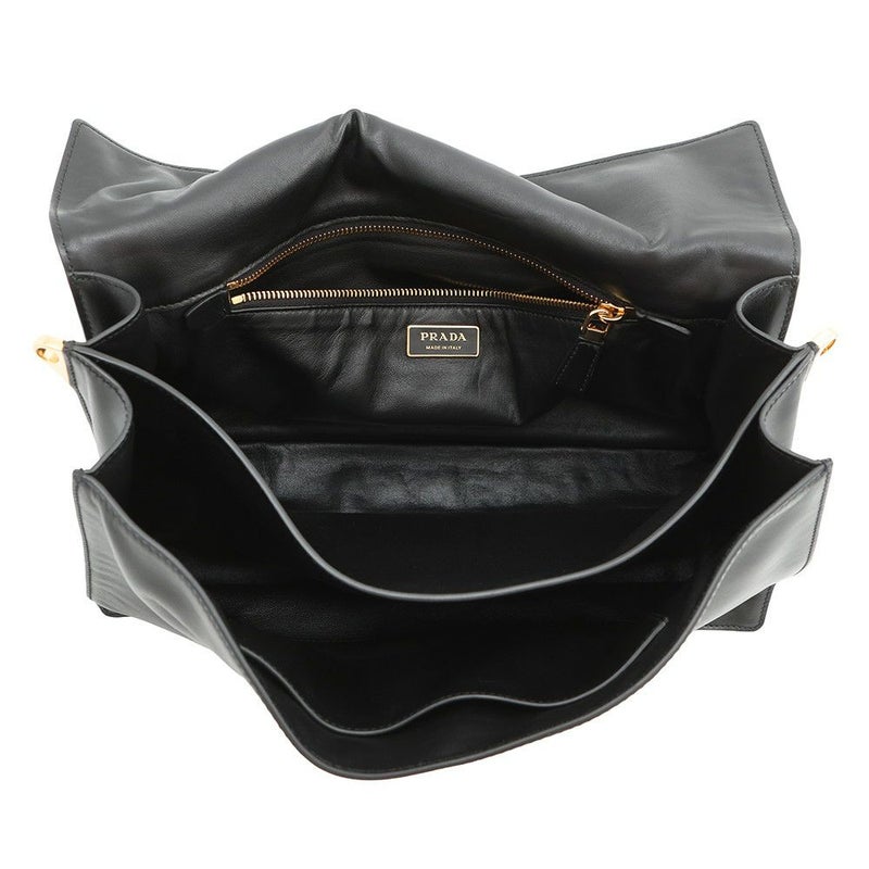 プラダ ショルダーバッグ ソフトサウンド チャーム ラージ レザー 1BD379 PRADA バッグ 黒