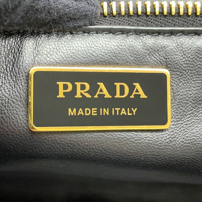 プラダ ショルダーバッグ ソフトサウンド チャーム ラージ レザー 1BD379 PRADA バッグ 黒