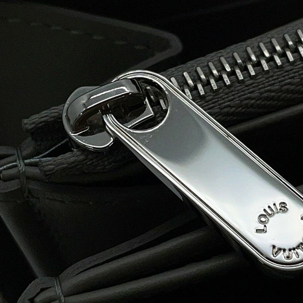 ルイヴィトン 長財布 モノグラム・マヒナ ジッピー・ウォレット M81642 LOUIS VUITTON ヴィトン 財布 ラウンドファスナー