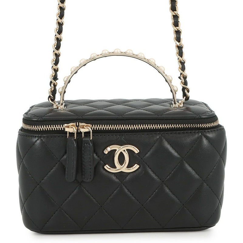 シャネル チェーンショルダーバッグ マトラッセ ココマーク フェイクパール ヴァニティ ラムスキン AP2199 CHANEL 黒